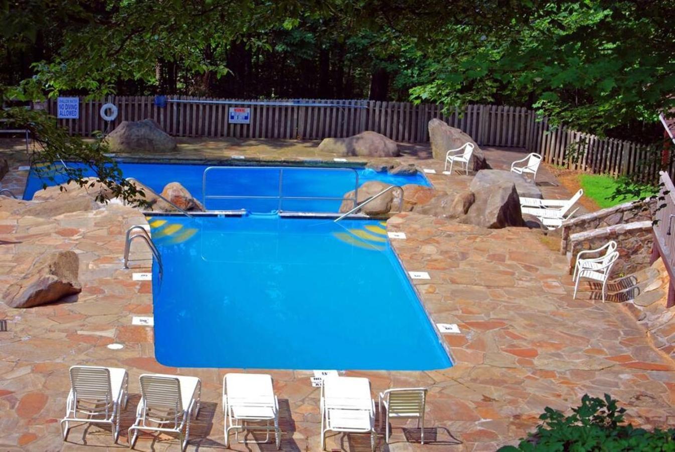 Romantic, Honeymoon Cabin In The Smokies! جاتلينبرج المظهر الخارجي الصورة